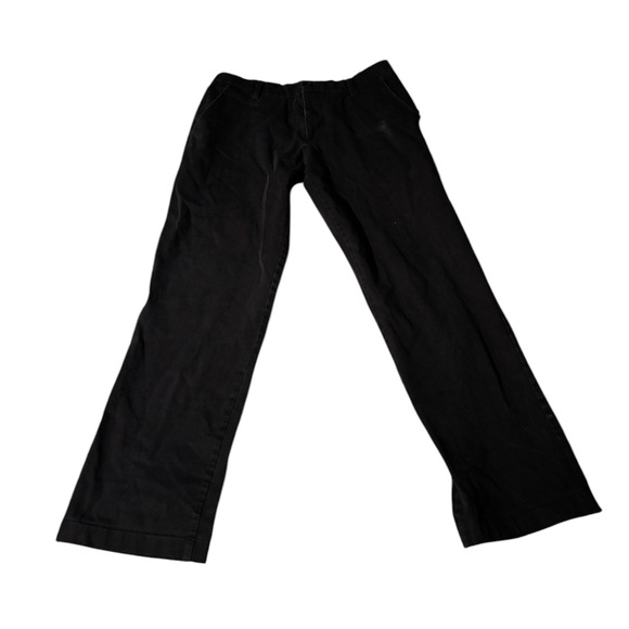 Dockers Straight Leg Chino - Picture 1 of 8